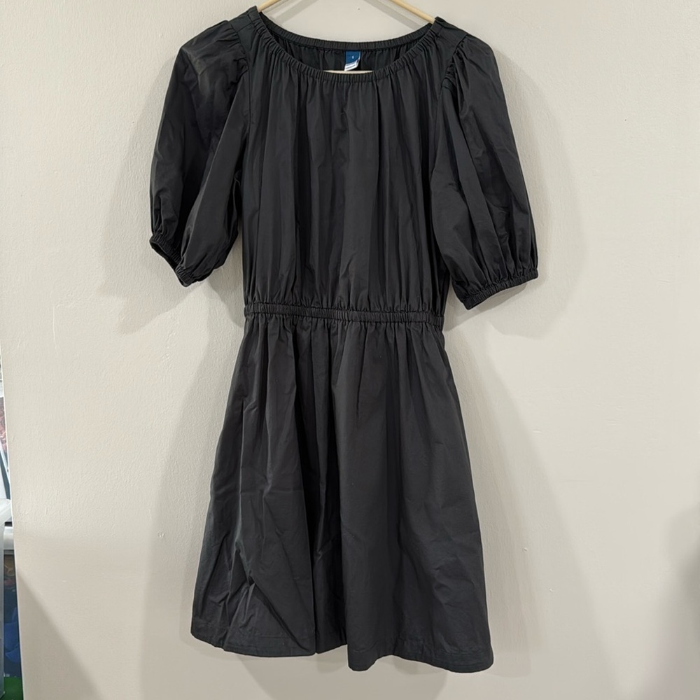 Old Navy charcoal gray bubble sleeve mini dress cottagecore